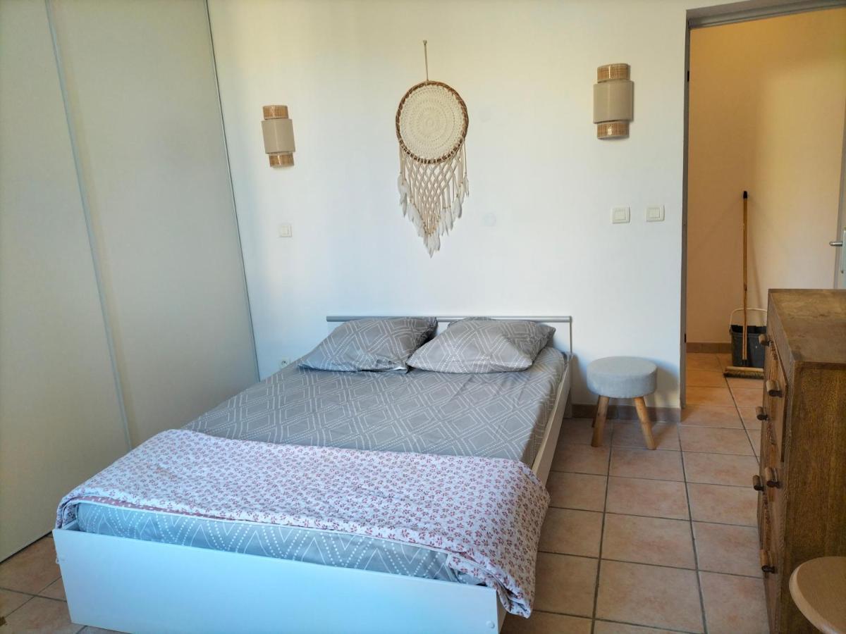 Appartement De Charme Vers-Pont-du-Gard Esterno foto